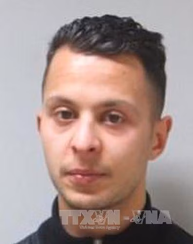 Bỉ chuẩn bị dẫn độ nghi can Salah Abdeslam về Pháp ảnh 1