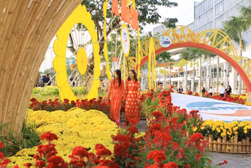 TP.HCM khai mạc hội Hoa Xuân Ất Mùi ảnh 1