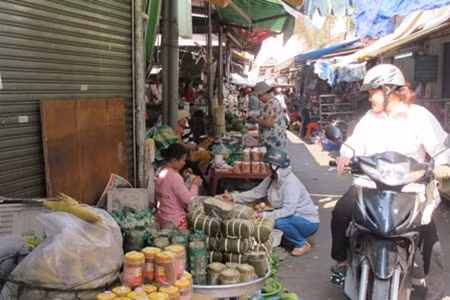 TP Hồ Chí Minh: 'Nóng' thị trường hoa quả trưng Tết ảnh 2