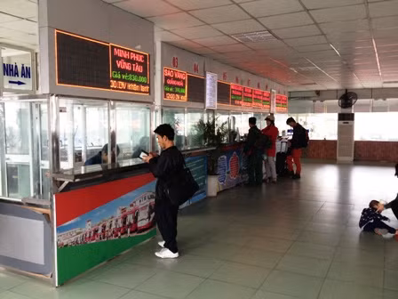 Giao thông thông thoáng ngày 28 Tết ảnh 3