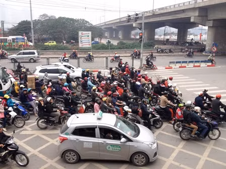 Giao thông thông thoáng ngày 28 Tết ảnh 1