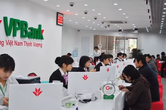 Kỳ vọng nhóm cổ phiếu ngân hàng sẽ khởi sắc năm 2018 ảnh 1