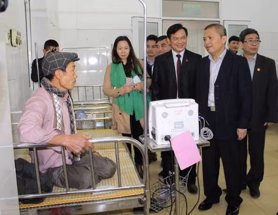 Khẳng định ‘đẳng cấp’ tuyến trên từ hiệu quả triển khai bệnh viện vệ tinh ảnh 1