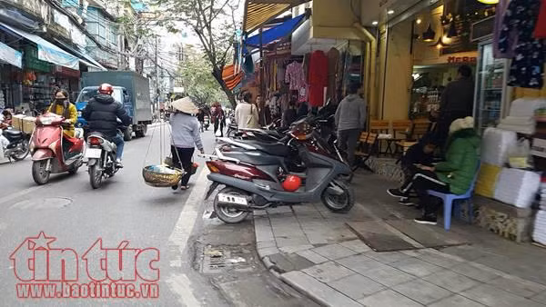 ‘Phạt nguội’ qua camera có răn đe được hành vi lấn chiếm vỉa hè? ảnh 4