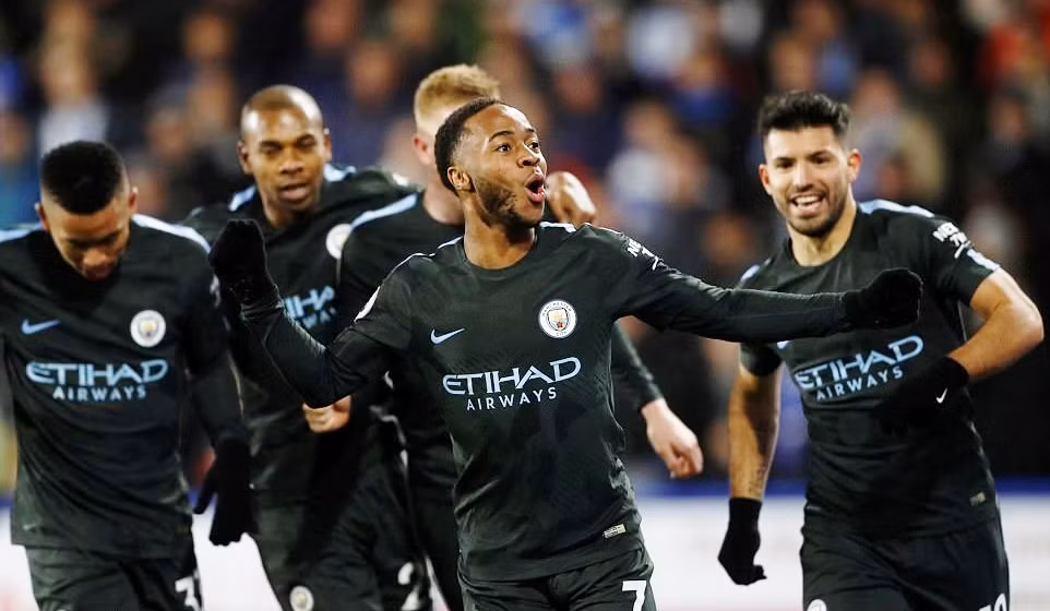 Sức nóng trận derby thành Manchester ‘tan chảy’ băng giá ảnh 4