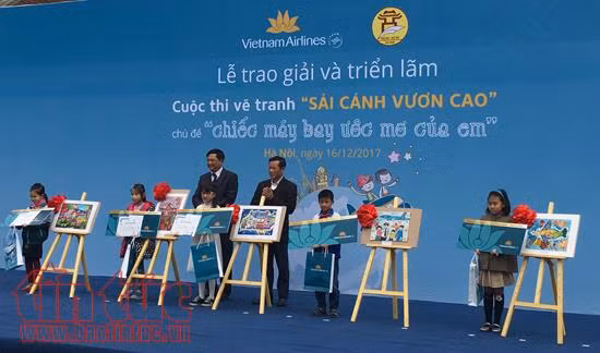 Quảng bá hình ảnh đất nước qua tranh của học sinh tiểu học ảnh 1