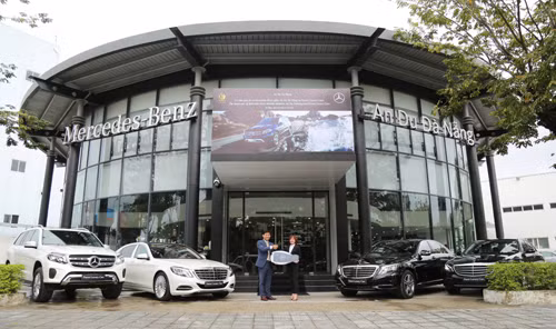 Parrot Luxury Car mạnh tay 'tậu' xe sang Mercedes-Benz ảnh 1