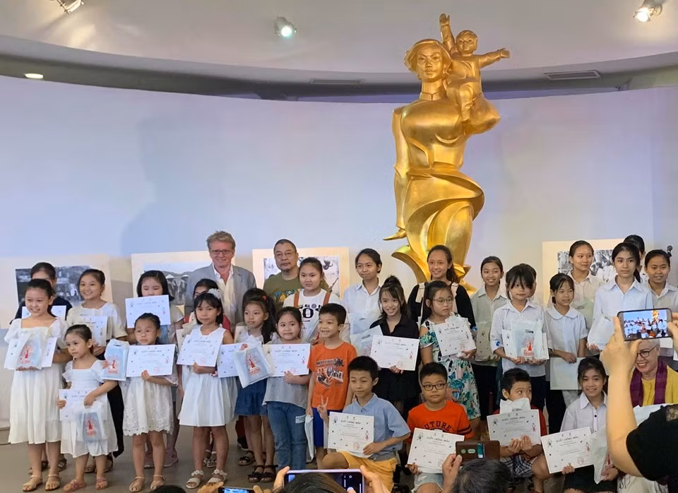 Chú thích ảnh