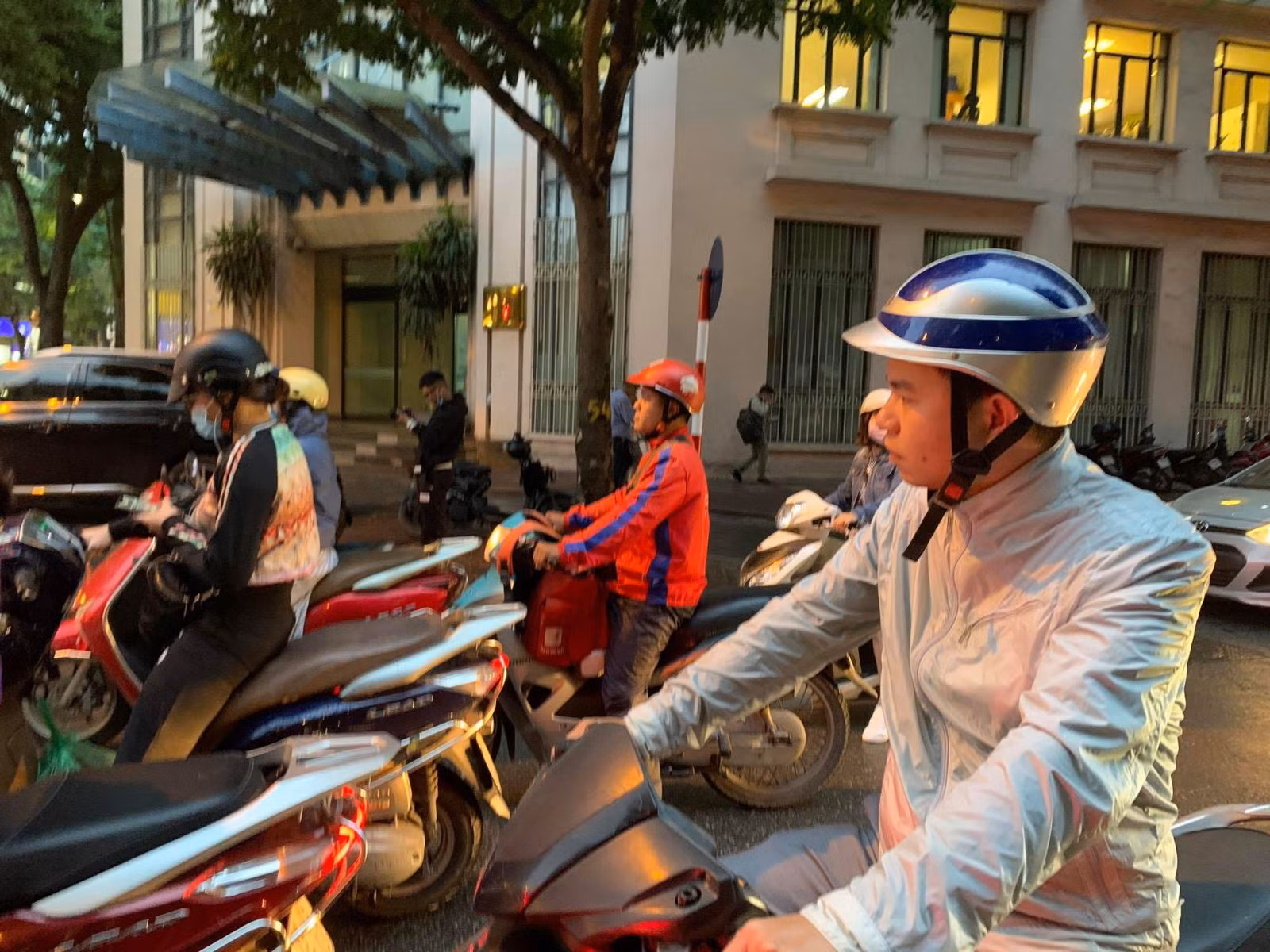 Chú thích ảnh