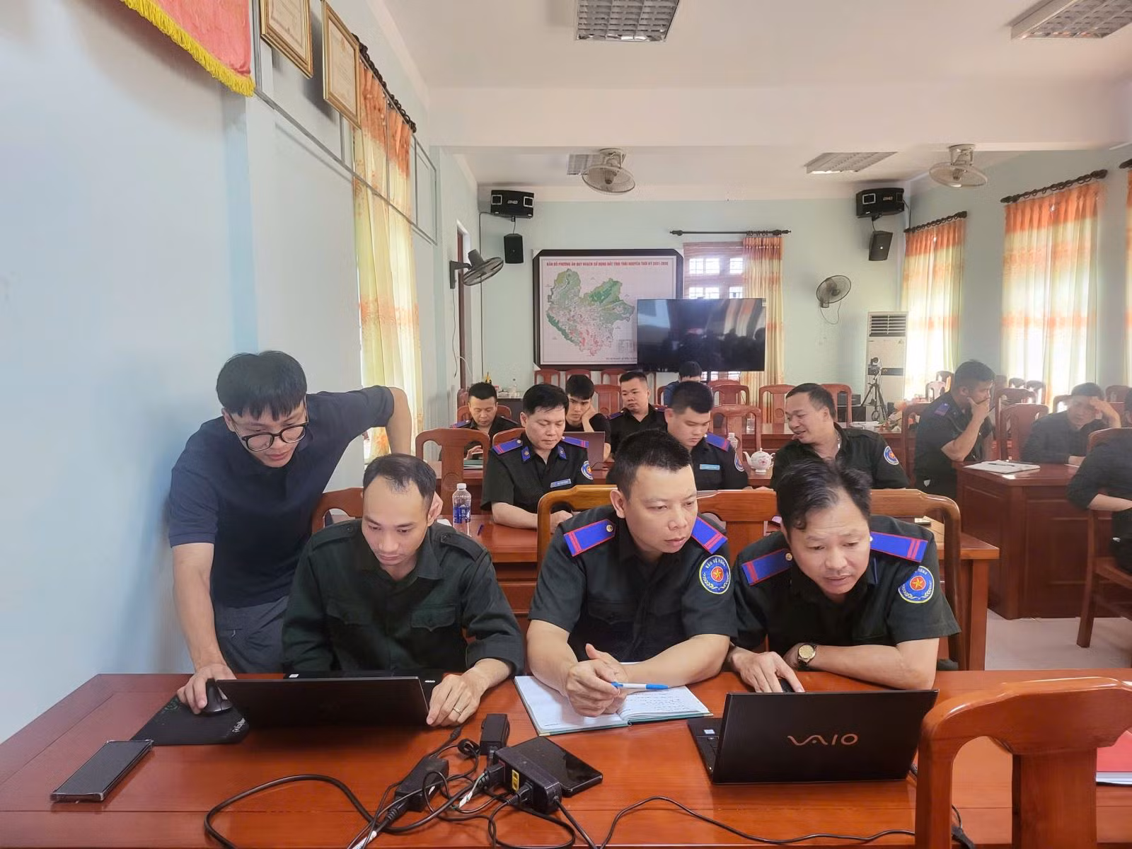 Chú thích ảnh