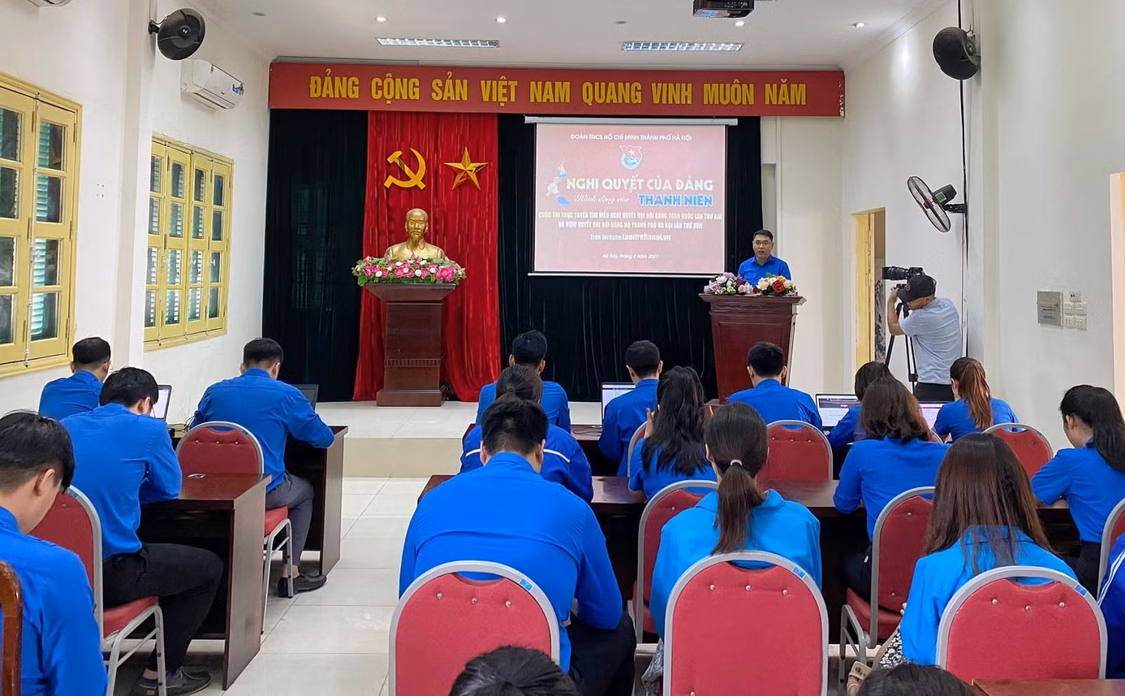 Chú thích ảnh