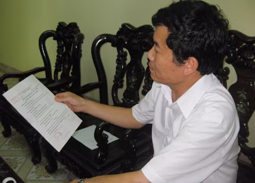 Phát hiện sán lá trong trứng gà ảnh 1