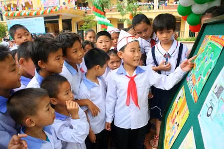 Thi vẽ tranh “Em vui. Em khỏe. Em bảo vệ môi trường” ảnh 1
