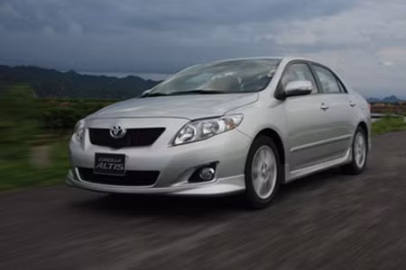 Toyota Việt Nam triệu hồi hơn 5.000 xe Corolla và Vios ảnh 1