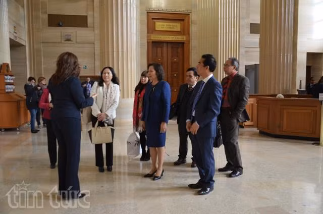 Việt Nam-Canada tăng cường hợp tác cải cách tư pháp ảnh 1