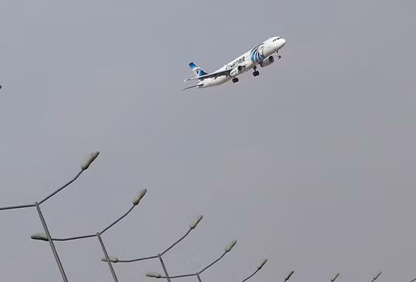Nhiều khả năng máy bay Ai Cập bị khủng bố ảnh 1