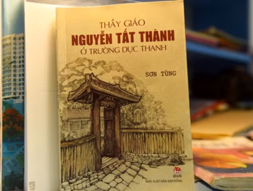 Ra mắt sách “Thầy giáo Nguyễn Tất Thành ở trường Dục Thanh” ảnh 1