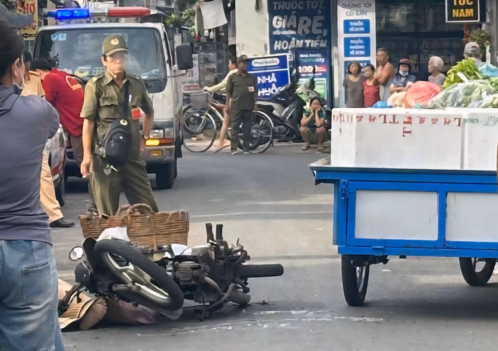 Chú thích ảnh