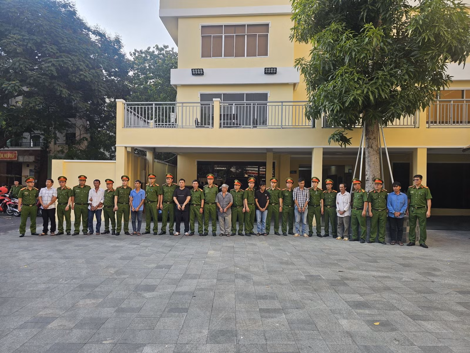 Chú thích ảnh