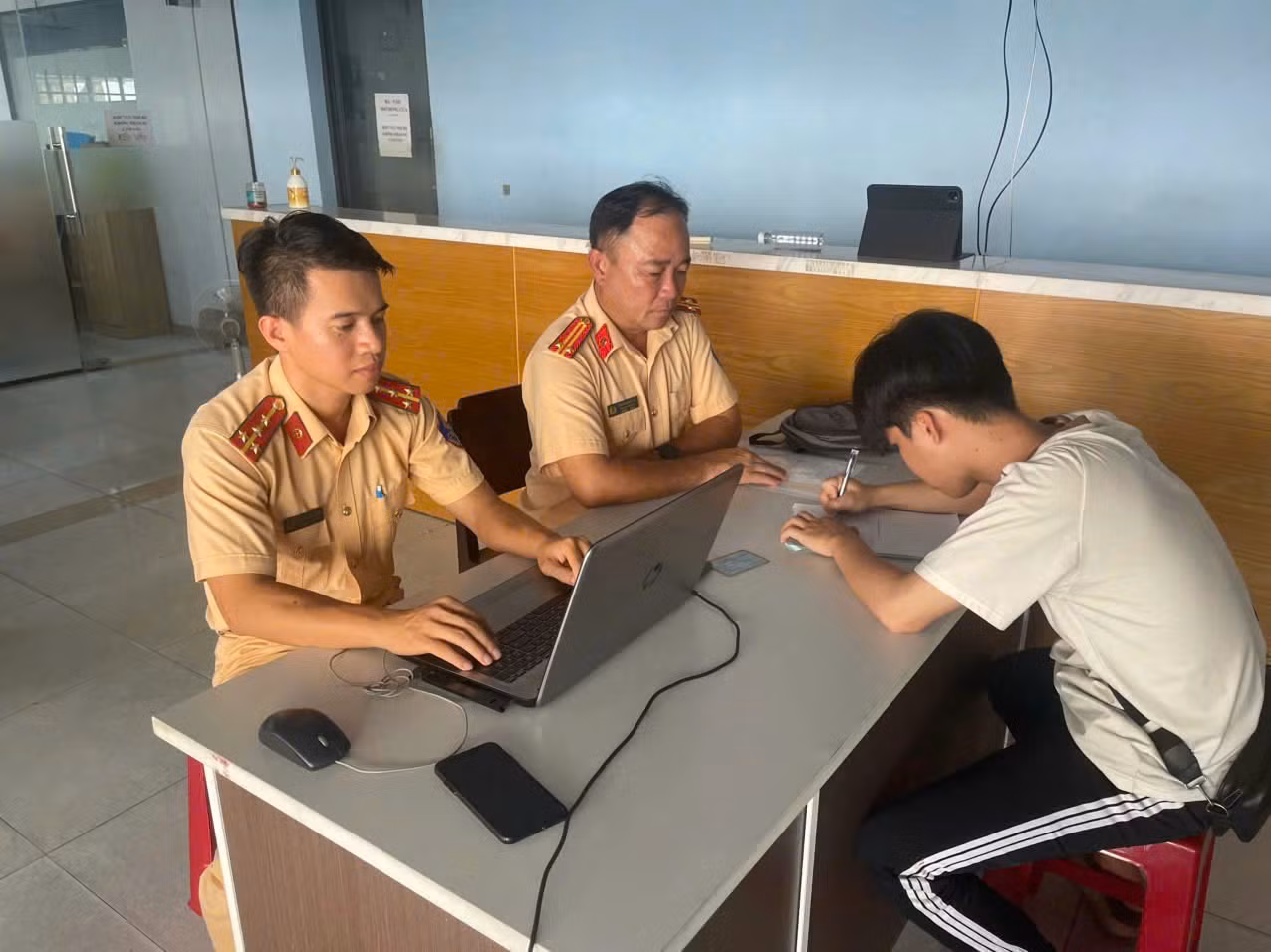 Chú thích ảnh