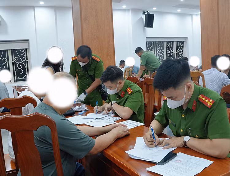 Chú thích ảnh