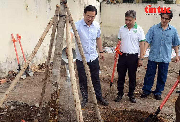 Chú thích ảnh