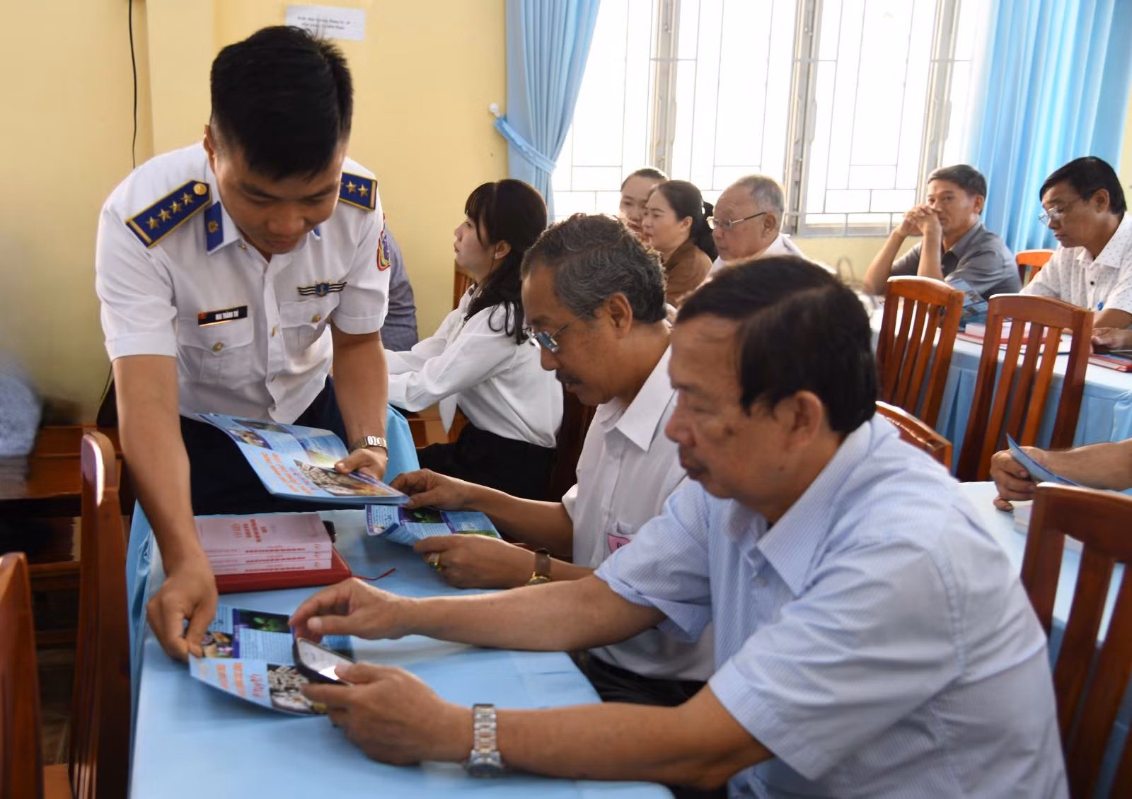 Chú thích ảnh