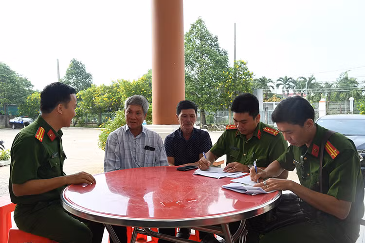 Chú thích ảnh