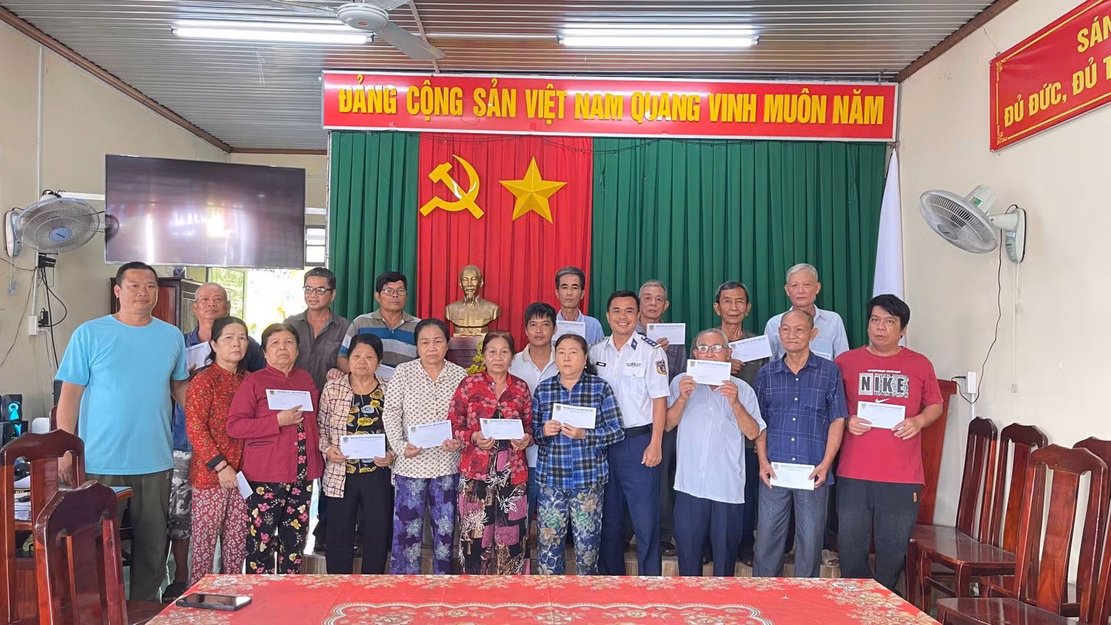 Chú thích ảnh
