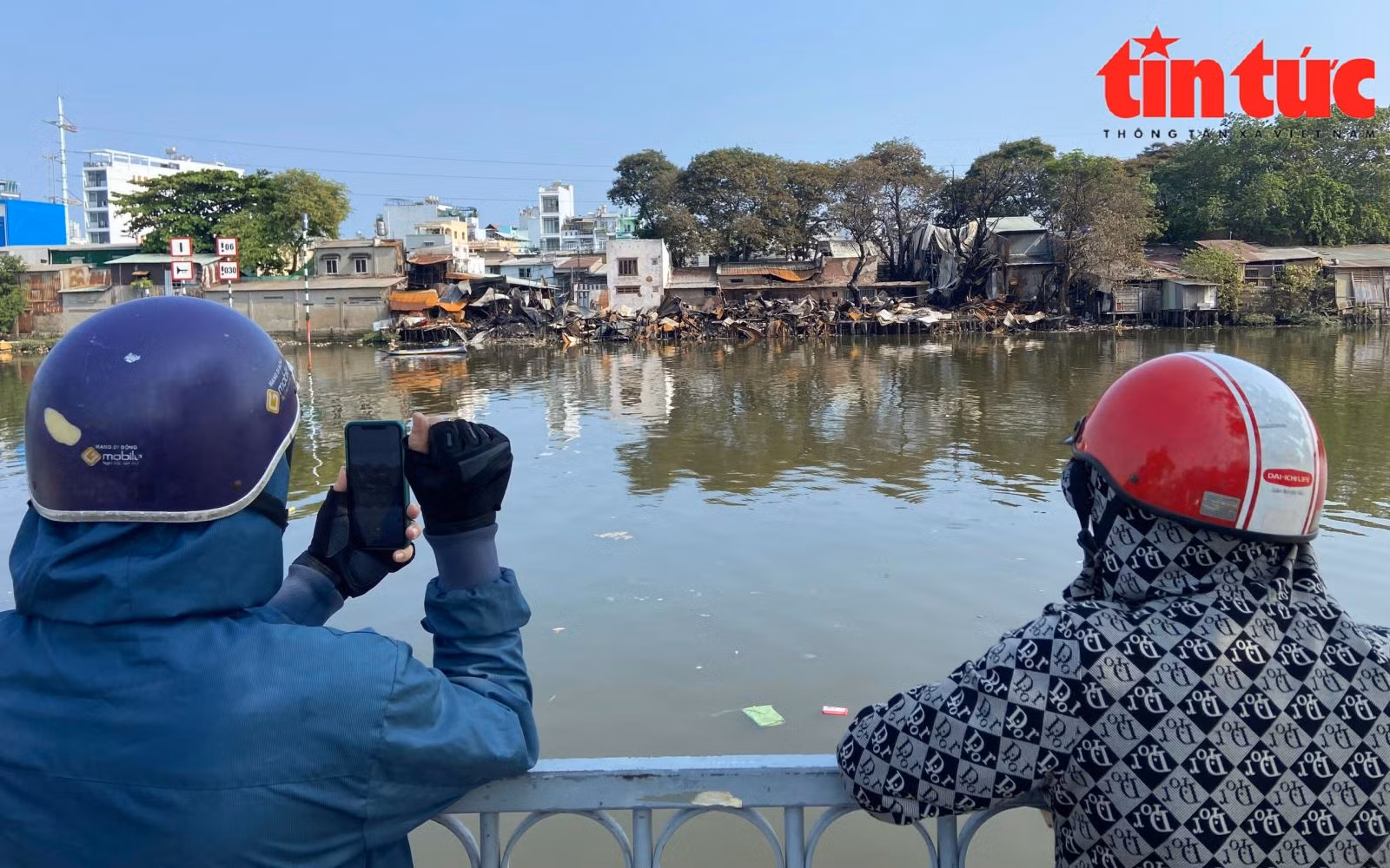 Chú thích ảnh