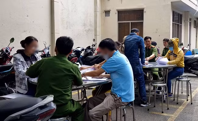 Chú thích ảnh