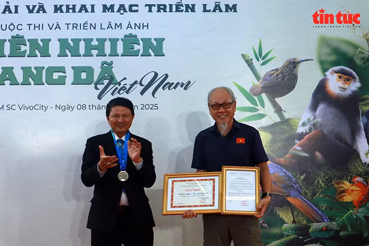 Chú thích ảnh