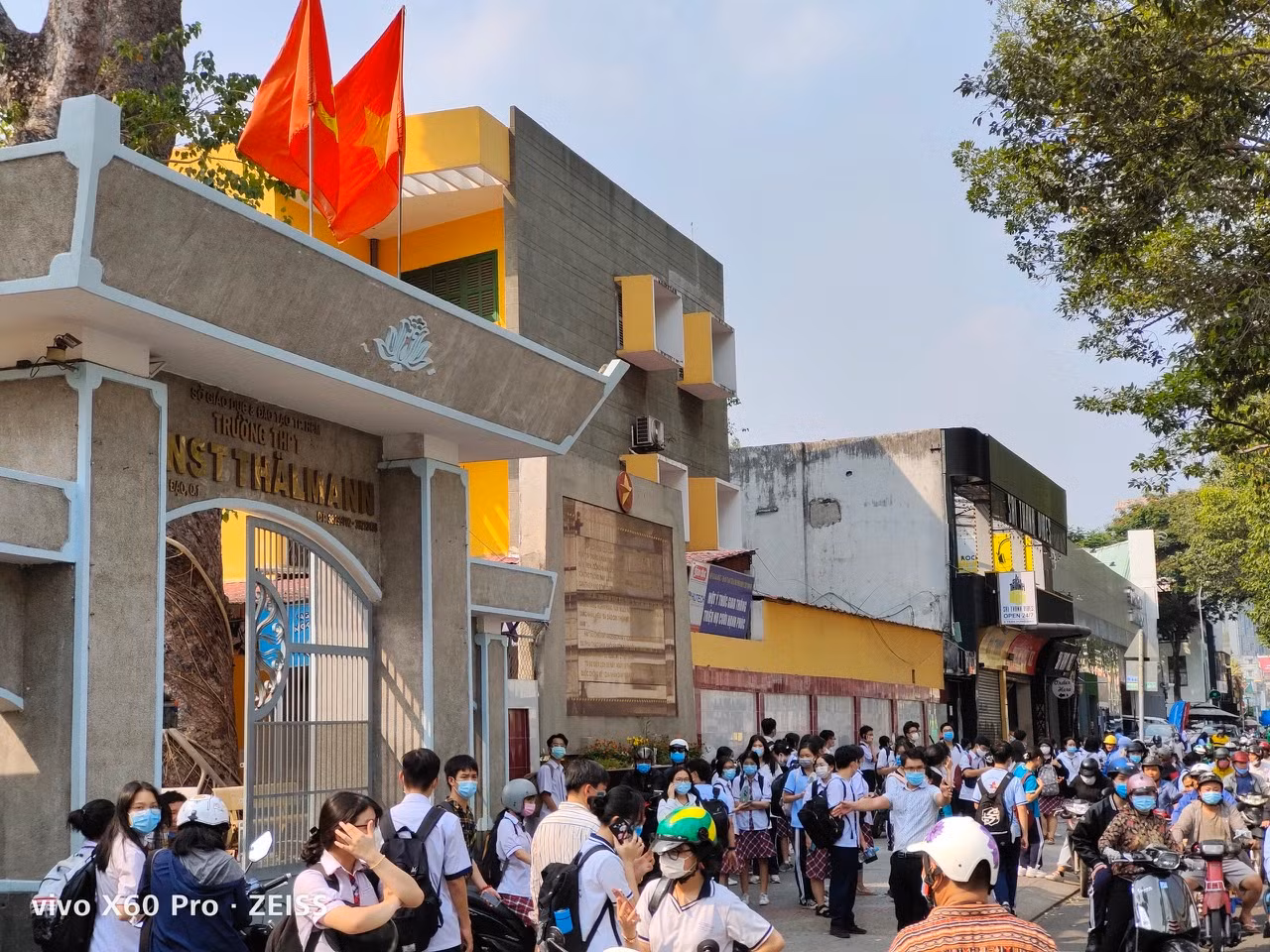 Chú thích ảnh