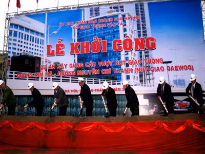 Phân luồng đường Lê Văn Lương và nút giao Nguyễn Chí Thanh - Kim Mã ảnh 1