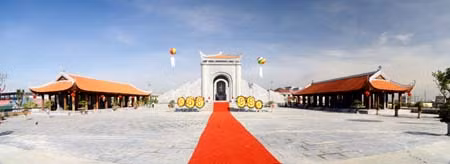 Đài tưởng niệm của lòng dân ảnh 1
