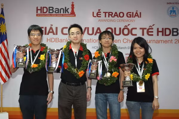 Quang Liêm dự giải cờ vua quốc tế Việt Nam 2013 ảnh 1