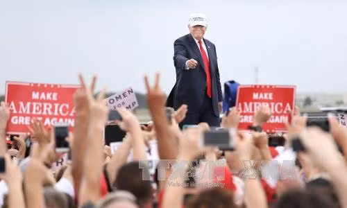 Ông Trump bác mọi cáo buộc xâm phạm phụ nữ ảnh 1
