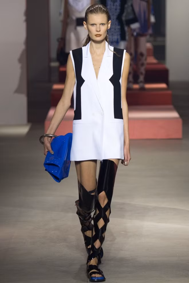 Thời trang cao cấp Kenzo và Hugo Boss đổ bộ ảnh 2