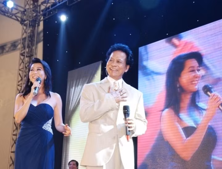 Chế Linh được cấp phép loạt ca khúc mới trong liveshow tại Hà Nội ảnh 4