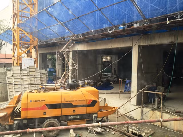 Hiện trường vụ sập giàn giáo 2 người chết ở Hoàng Mai ảnh 4