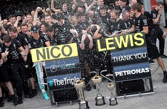 Mercedes vô đối tại F1 - 2016 ảnh 3