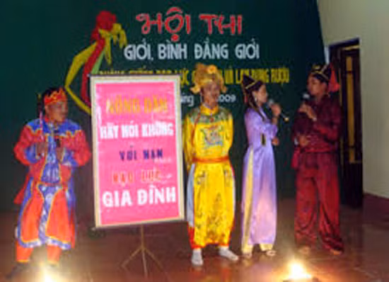 Đảm bảo bình đẳng giới vùng dân tộc thiểu số ảnh 1
