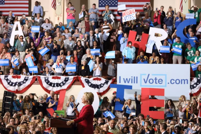 Kết quả bỏ phiếu sớm đã ấn định chiến thắng cho bà Clinton? ảnh 1