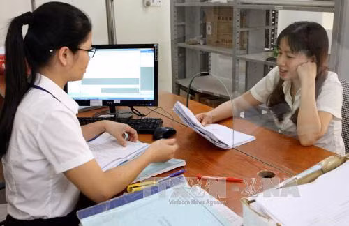 Không tăng giá dịch vụ y tế với người không có BHYT ảnh 1