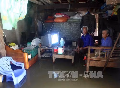 Hỗ trợ 1 tỷ đồng cho Hà Tĩnh và Quảng Bình ảnh 1