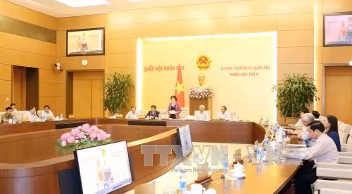 Thông cáo Phiên họp thứ 4 của UBTV Quốc hội khóa XIV ảnh 1