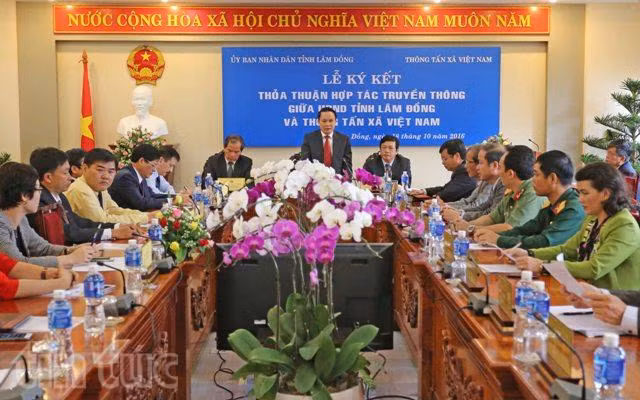 TTXVN ký kết hợp tác truyền thông với UBND tỉnh Lâm Đồng ảnh 2