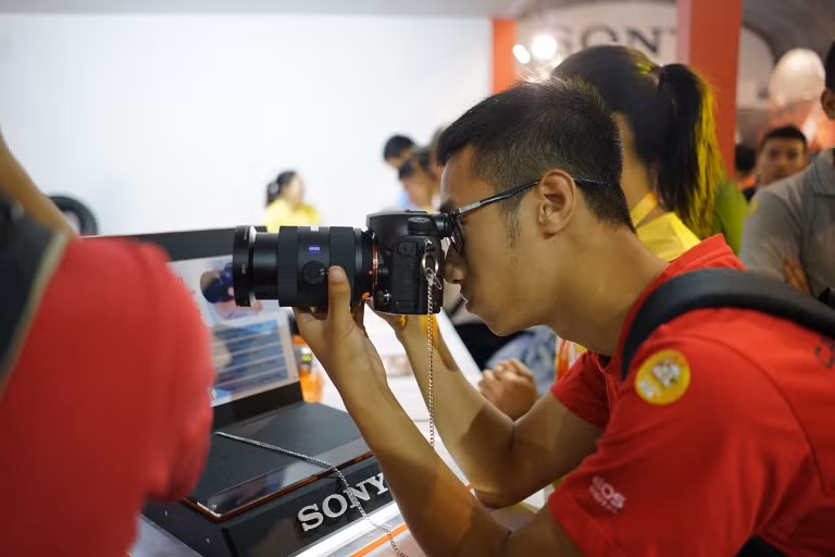  Vincom Mega Mall Royal City bùng nổ với Sony Show 2016 ảnh 4