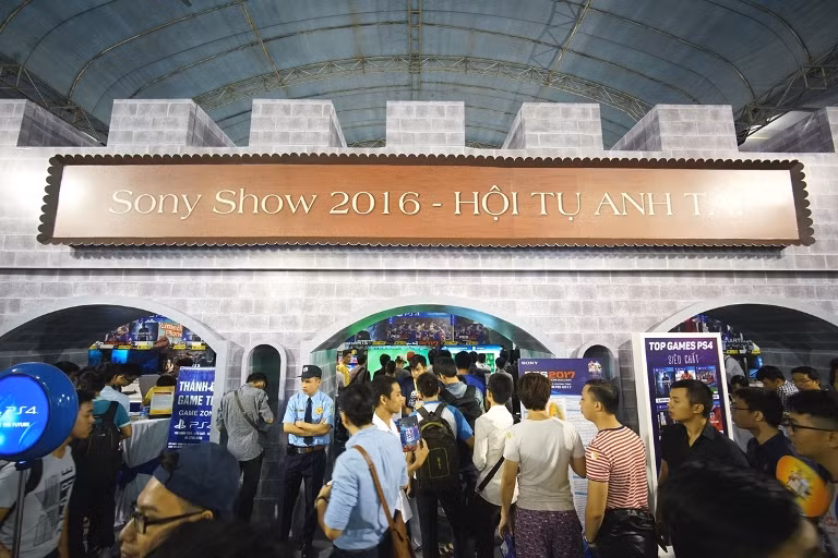  Vincom Mega Mall Royal City bùng nổ với Sony Show 2016 ảnh 1