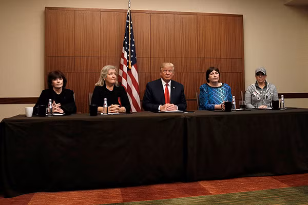 Trump-Clinton so găng nảy lửa lần hai ảnh 4